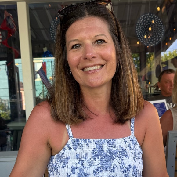 Meet your Posher, Susan - Picture 1 of 1